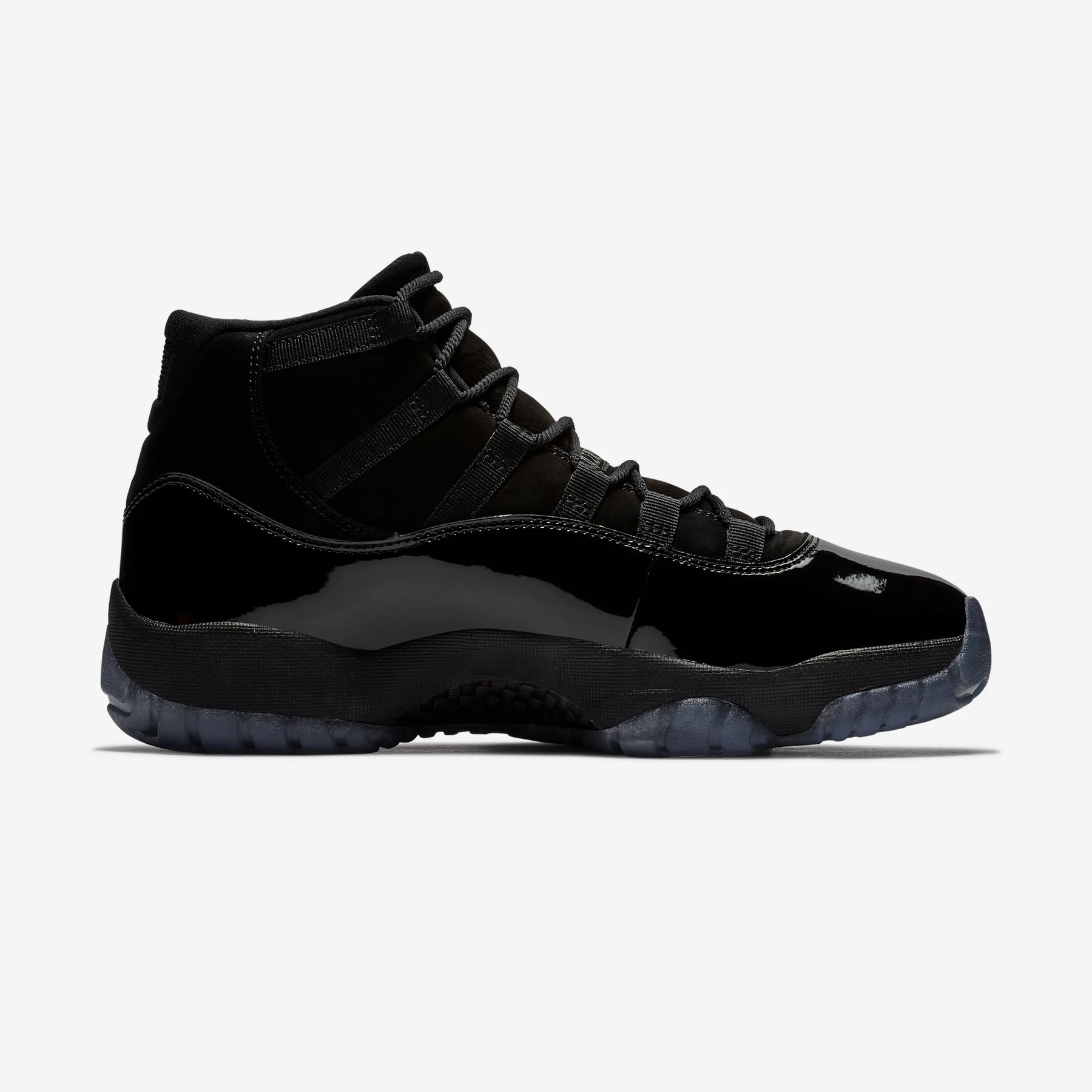 AIR JORDAN 11 RETRO CAP AND GOWN NIB