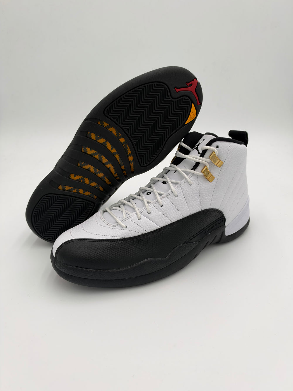 AIR JORDAN 12 RETRO TAXI (2013) NIB