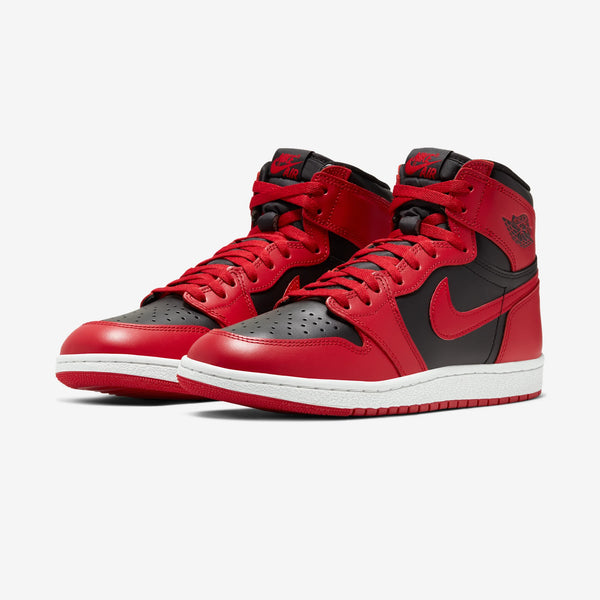 AIR JORDAN 1 RETRO HIGH 85' VARSITY RED NIB