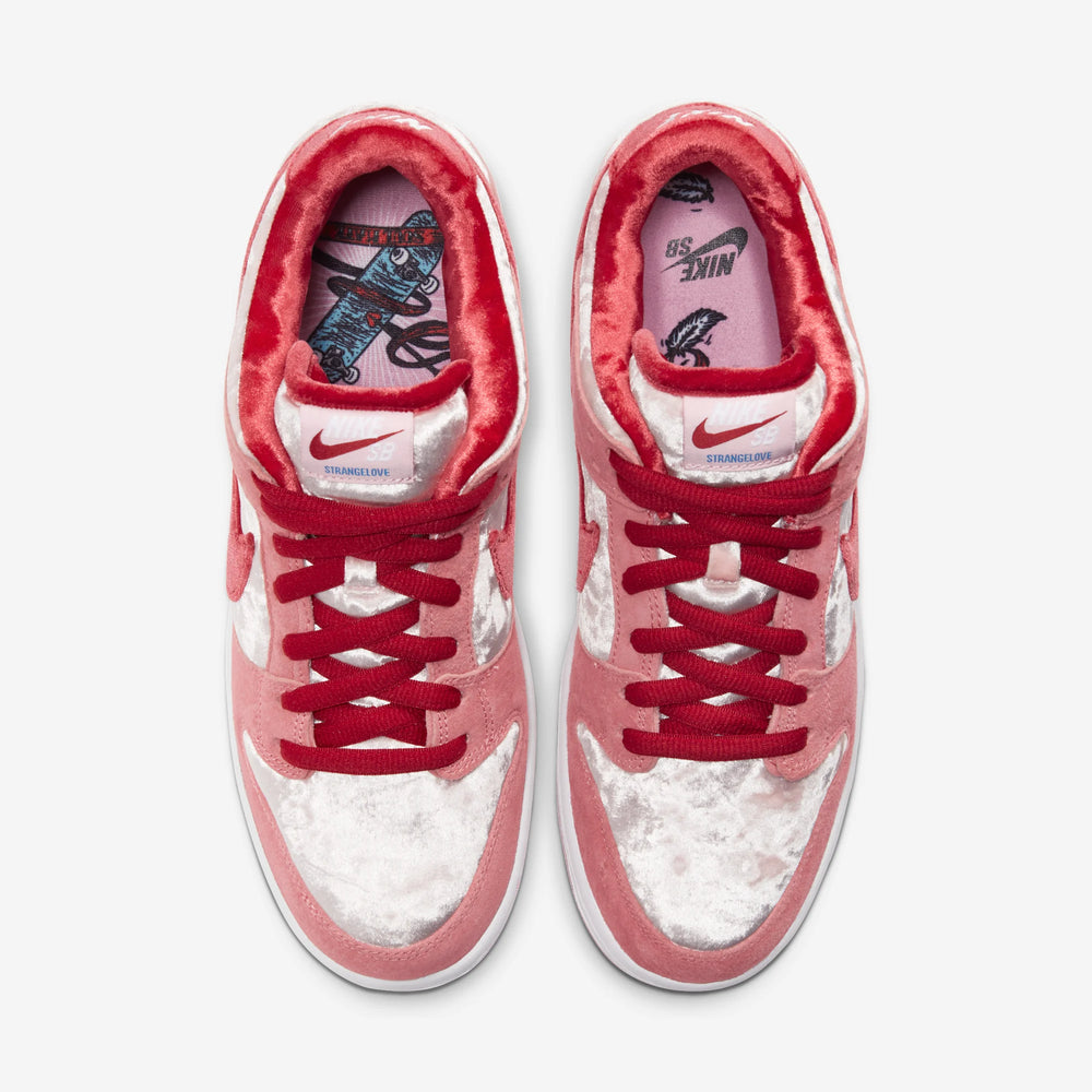 NIKE SB DUNK LOW STRANGE LOVE NIB