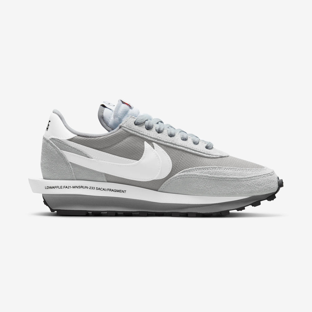 NIKE LD WAFFLE SF SACAI FRAGMENT GREY NIB