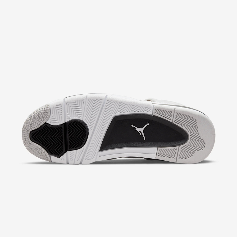 AIR JORDAN 4 RETRO MILITARY BLACK NIB