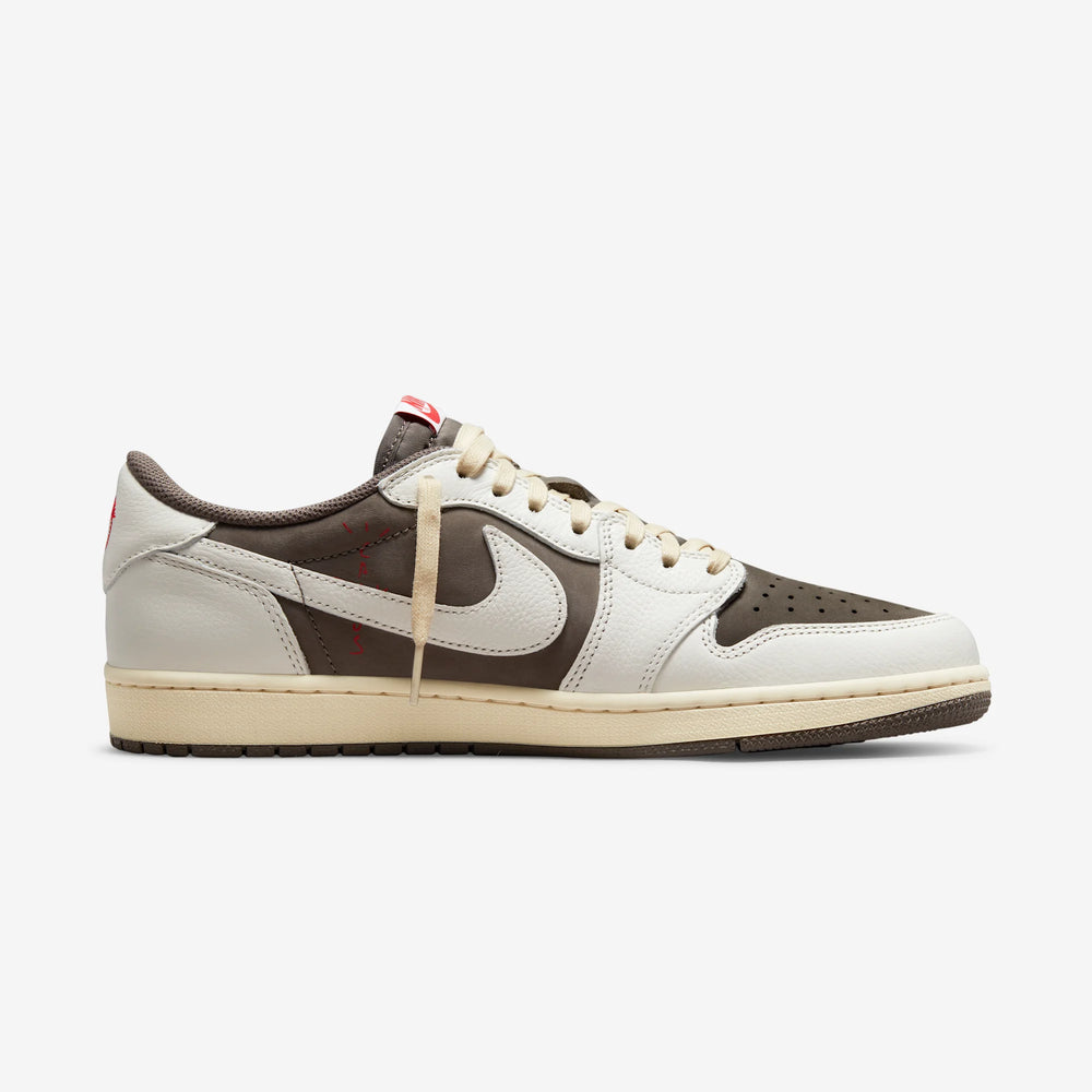 AIR JORDAN 1 RETRO LOW TRAVIS SCOTT REVERSE MOCHA NIB