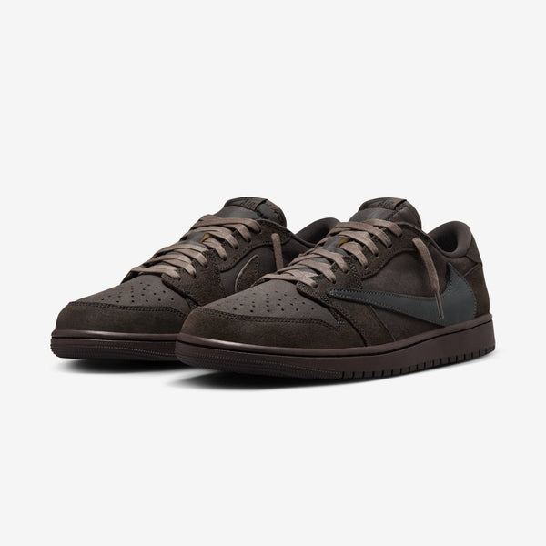 AIR JORDAN 1 RETRO LOW OG SP TRAVIS SCOTT VELVET BROWN NIB
