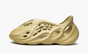 ADIDAS YEEZY FOAM RNNR SULFUR NIB