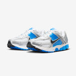 NIKE ZOOM VOMERO 5 PHOTO BLUE NIB