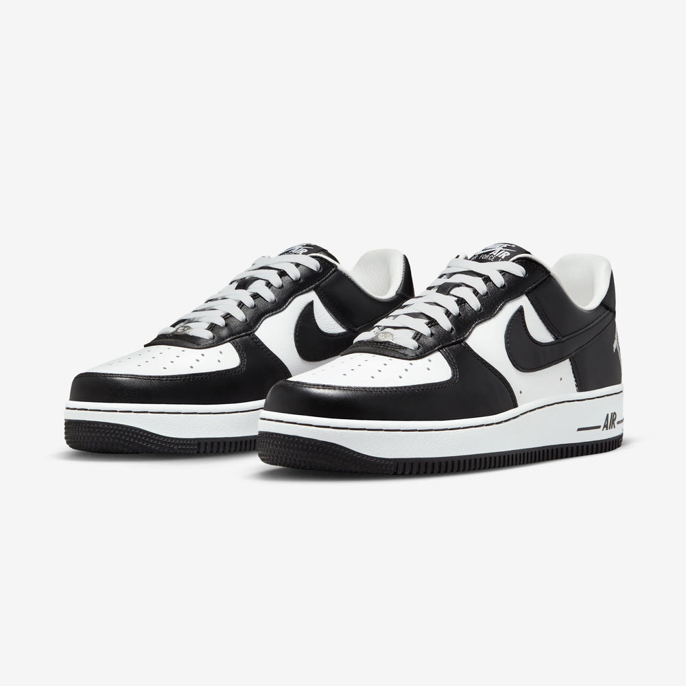 NIKE AIR FORCE 1 LOW QS TERROR SQUAD BLACKOUT NIB