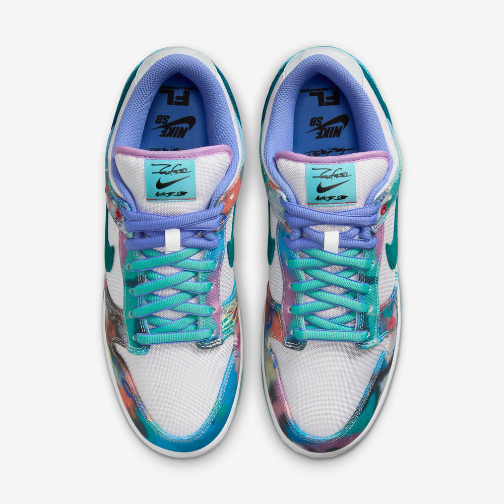 NIKE SB DUNK LOW FUTURA LABORATORIES BLEACHED AQUA NIB