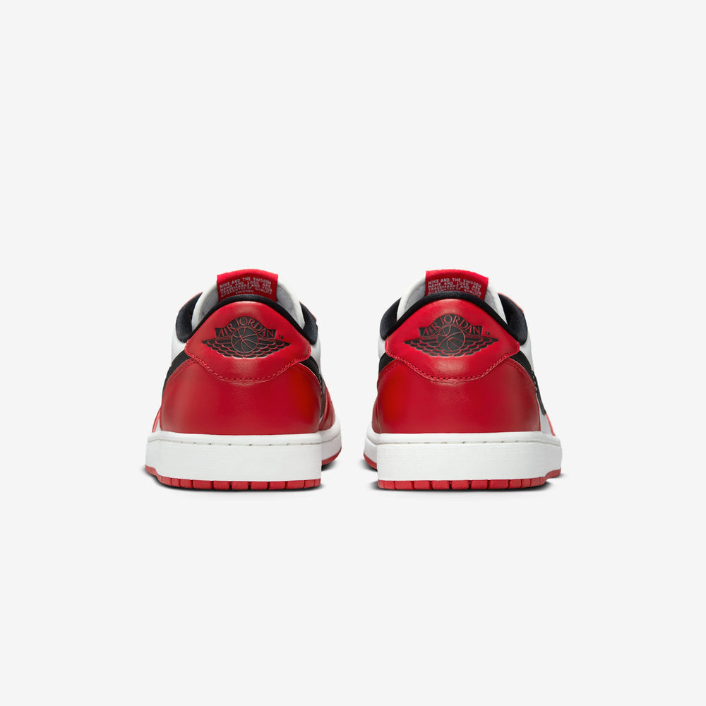 AIR JORDAN 1 RETRO LOW OG CHICAGO (2025) NIB