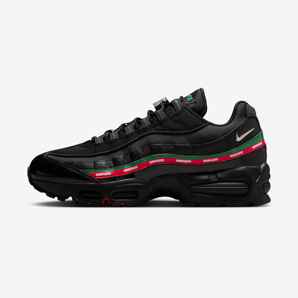 NIKE AIR MAX 95 UNDEFEATED BLACK NIB