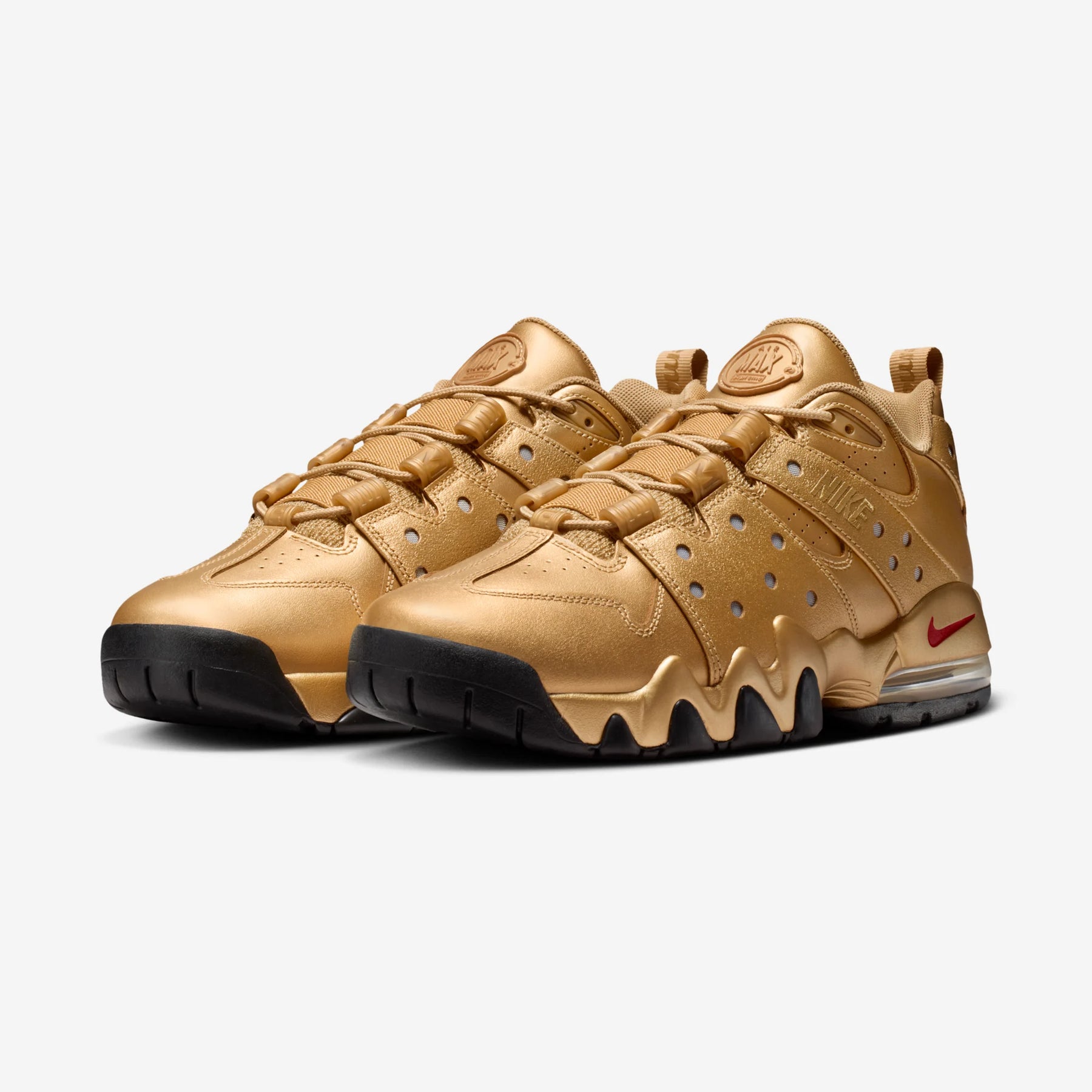 NIKE SB AIR MAX 2 CB '94 LOW SUPREME METALLIC GOLD NIB